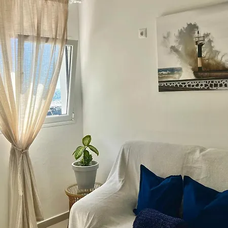 Casa Burgao 1 On Front Line Opposite Natural Pools Punta Mujeres