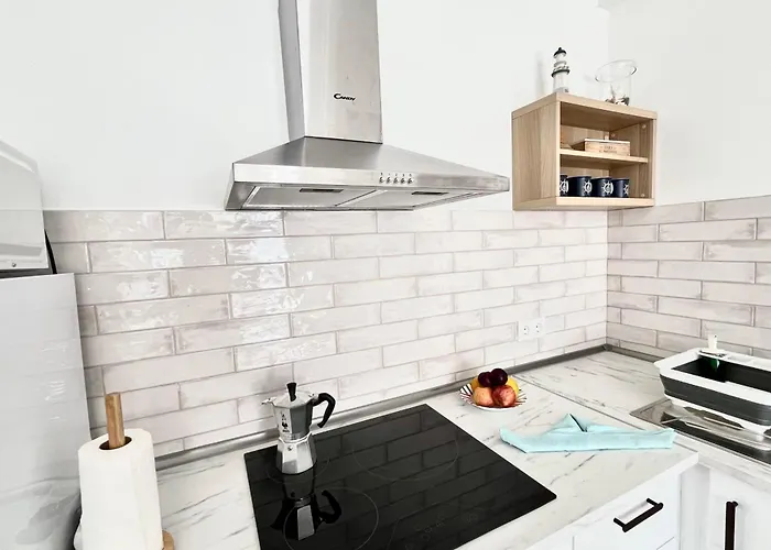 Casa Burgao 1 On Front Line Opposite Natural Pools アパート *